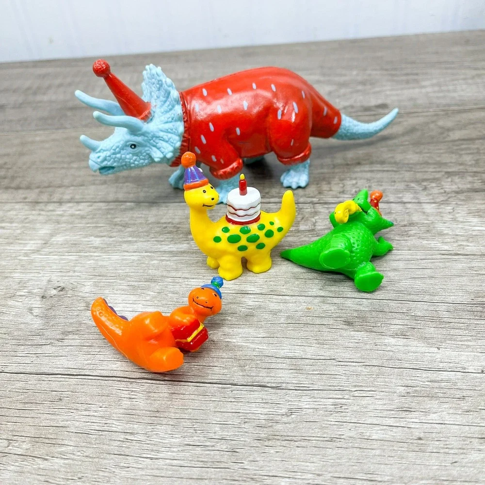 Vintage Birthday Party Dinosaur Figurine Set Triceratops Cake Topper 4pc Toy